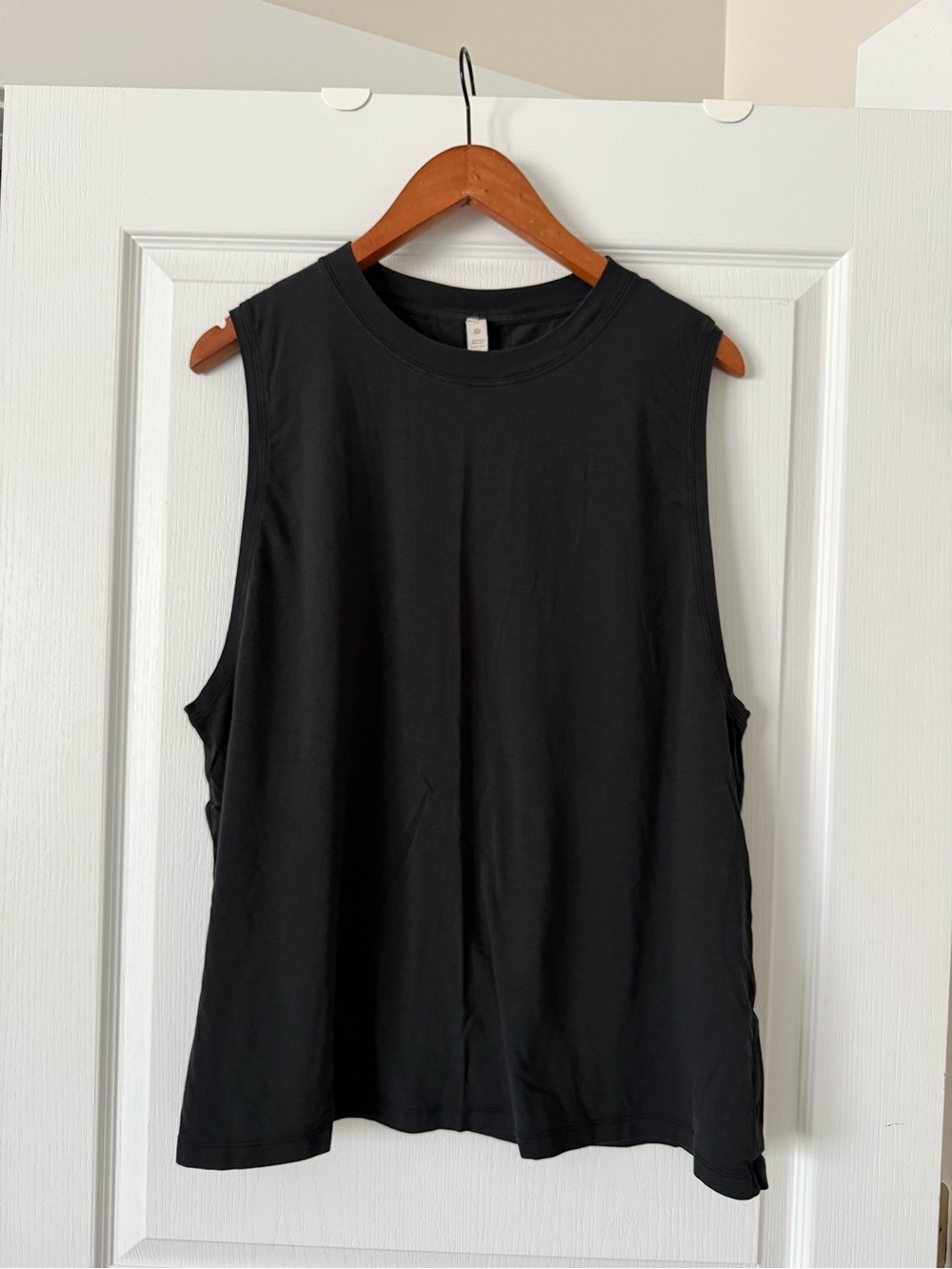 Lululemon All Yours Tank Top Size 12 Black